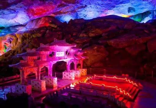 文化和旅游部：探亲加旅游，成春节假期热门出行模式