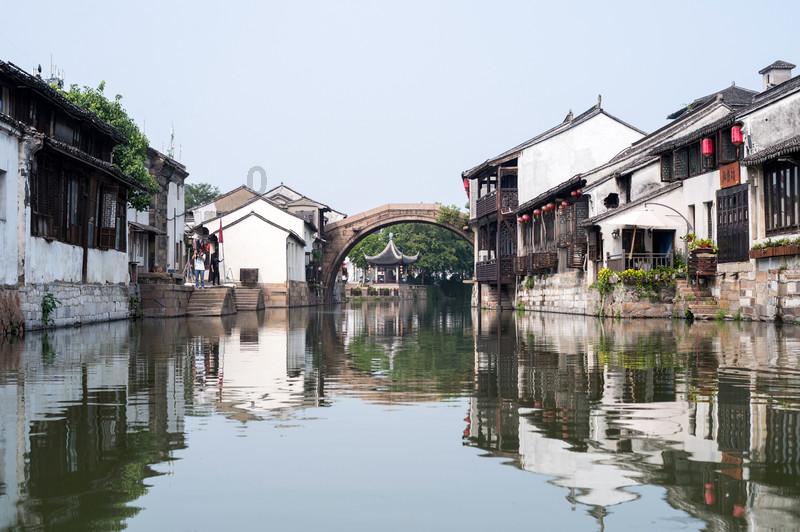虫虫助手下载